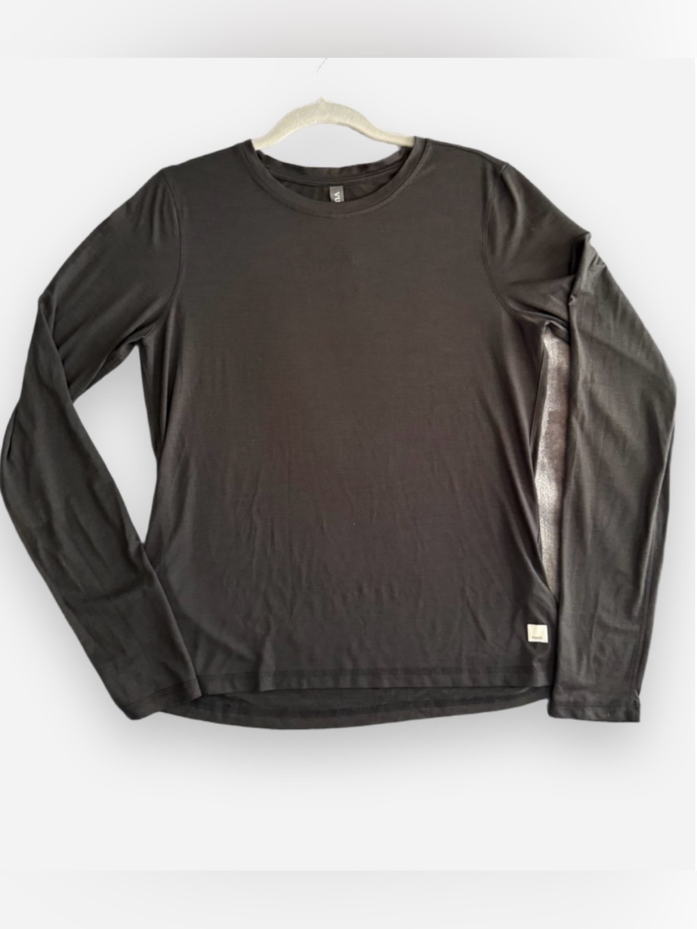 Vuori Crew Shirt Womens L Black Long Sleeve Athleisure Activewear Top RN 156509